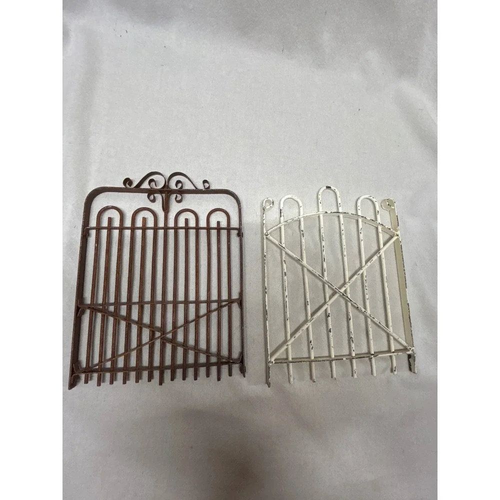 Rustic Wrought Iron Wall Decor Miniature Gates Set of 2 Brown White 7x10